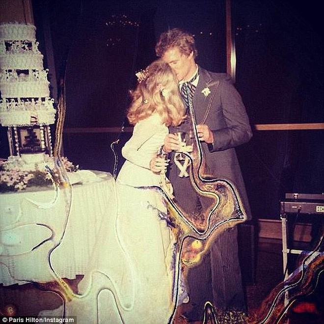 Cô nàng thừa kế Paris Hilton hé lộ ngày cưới tình trẻ kém 4 tuổi   - Ảnh 4.