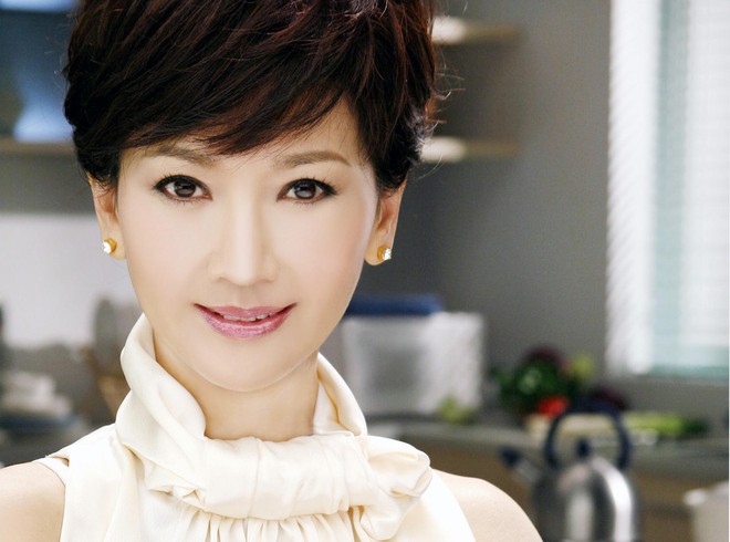 Á hậu Hồng Kông Triệu Nhã Chi khiến truyền thông Hàn Quốc choáng khi biết tuổi thật - Ảnh 4.