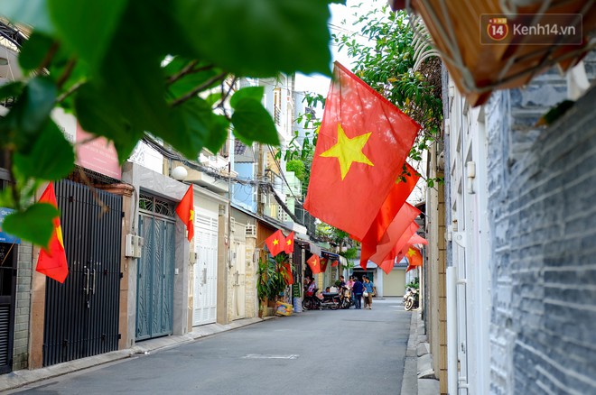 Chùm ảnh: Những ngày này, có một Sài Gòn tĩnh lặng lạ thường khi người dân đã rủ nhau đi trốn - Ảnh 10. Chùm ảnh: Những ngày này, có một Sài Gòn tĩnh lặng lạ thường khi người dân đã rủ nhau đi trốn - Ảnh 10.