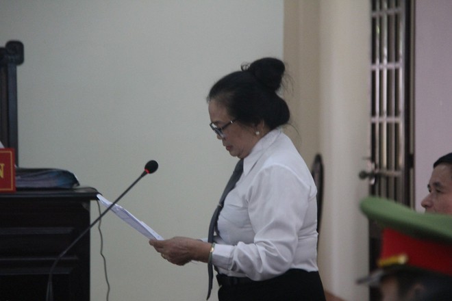 CẬP NHẬT: Nguyễn Khắc Thủy liên tục giơ tay, lớn tiếng cho rằng nếu mình bị kết tội là không công bằng - Ảnh 2.