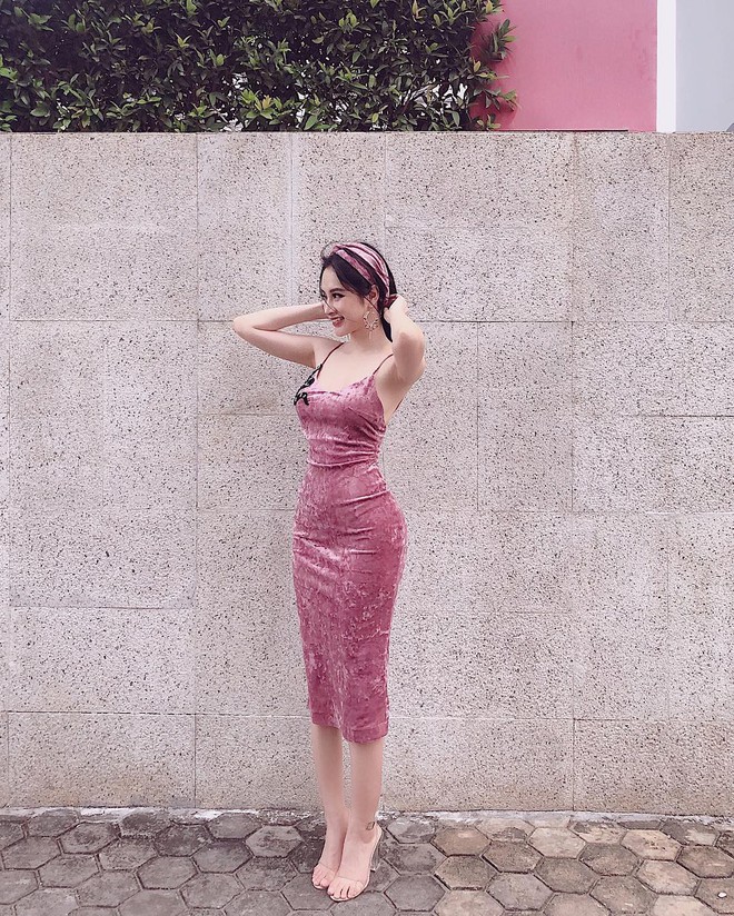 Kỳ Duyên chiếm sóng street style tuần này với 3 bộ đồ cực chất - Ảnh 12.