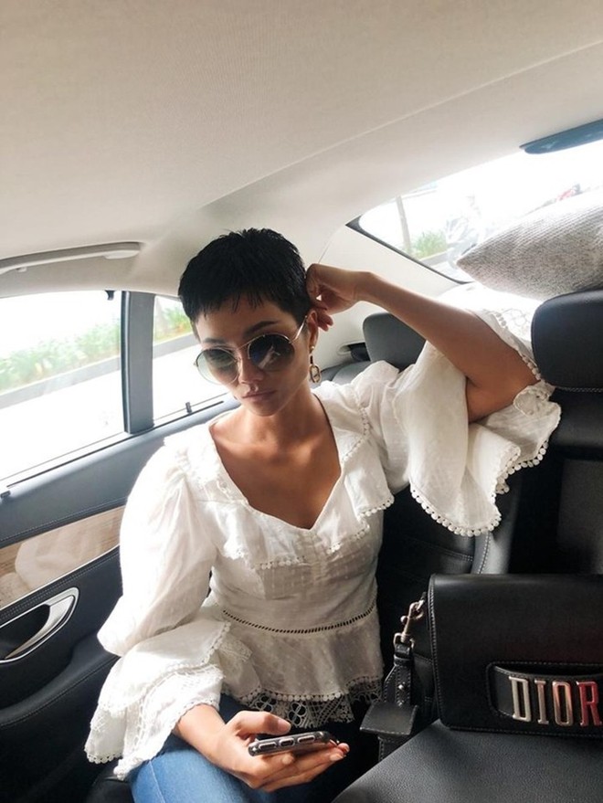 Đăng quang lâu lắm rồi mà tới giờ HHen Niê mới sở hữu thêm chiếc túi hiệu thứ 2 - Ảnh 5.