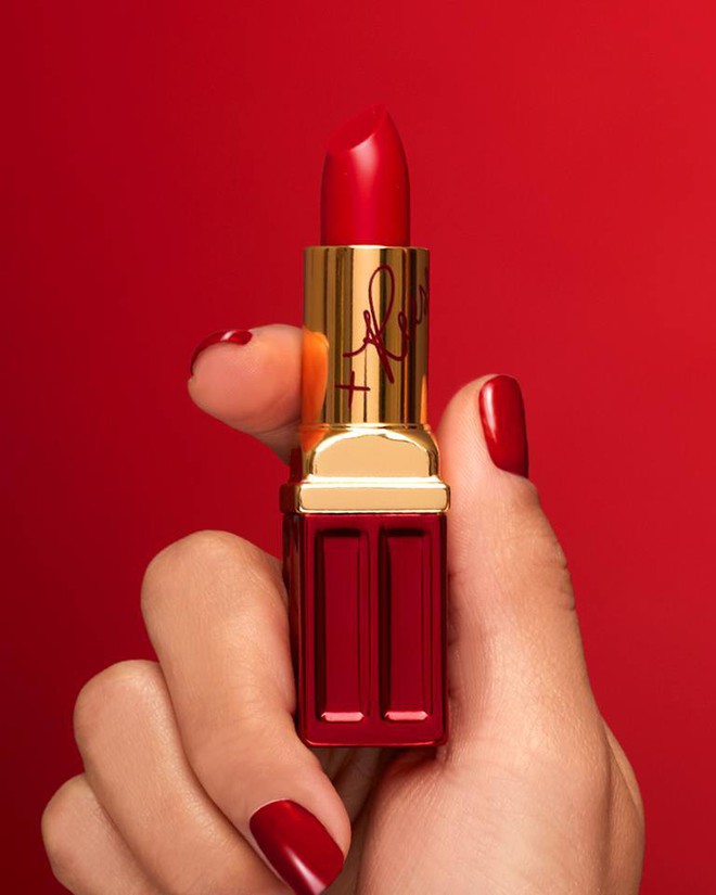 Không nổi như Ruby Woo nhưng 8 cây son đỏ này vẫn là cực phẩm mà giới biên tập viên làm đẹp không thể thiếu - Ảnh 7.