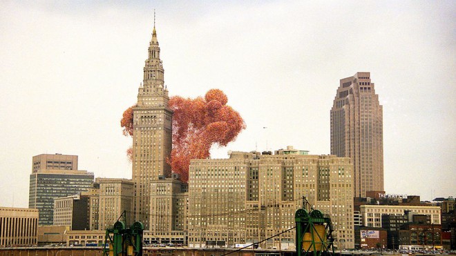 Lễ hội bóng bay Cleveland 1986: Sự kiện hoành tráng bỗng hóa thành thảm họa chết người sau khi 1,5 triệu quả bóng bay được thả - Ảnh 3.