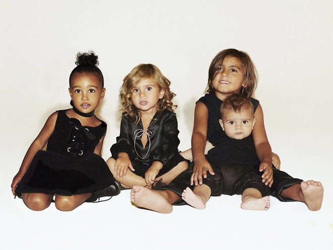 Sinh ra trong Hoàng gia nước Mỹ, các bé nhà Kardashian từ nhỏ phải tuân theo loạt quy định nghiêm ngặt - Ảnh 7.