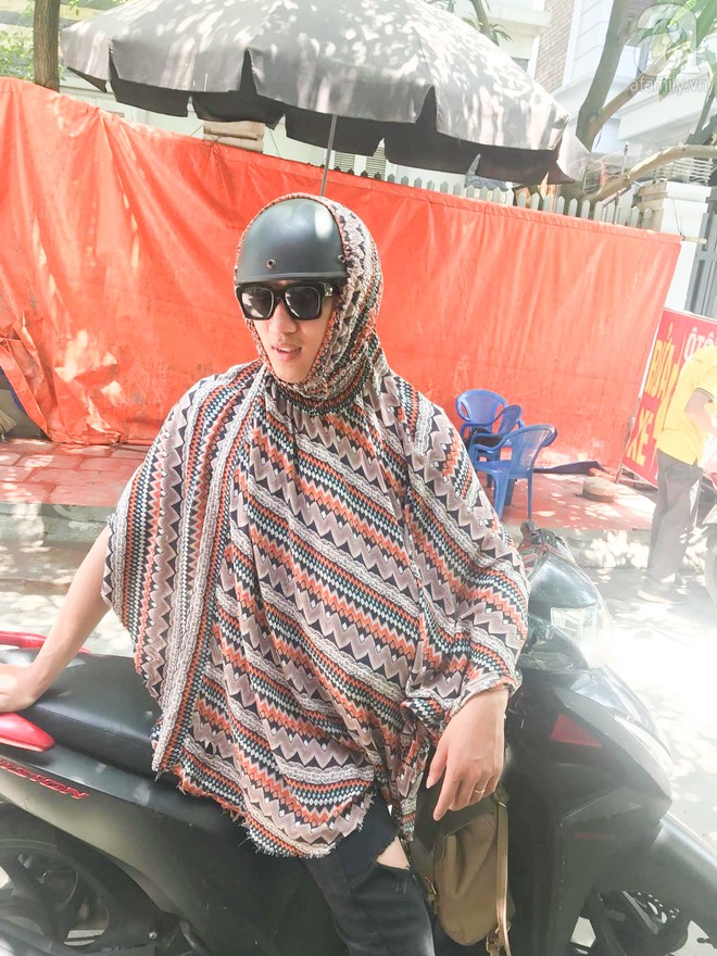 Muôn kiểu chống nắng nóng của người Hà Nội trong những ngày đầu hè - Ảnh 4.