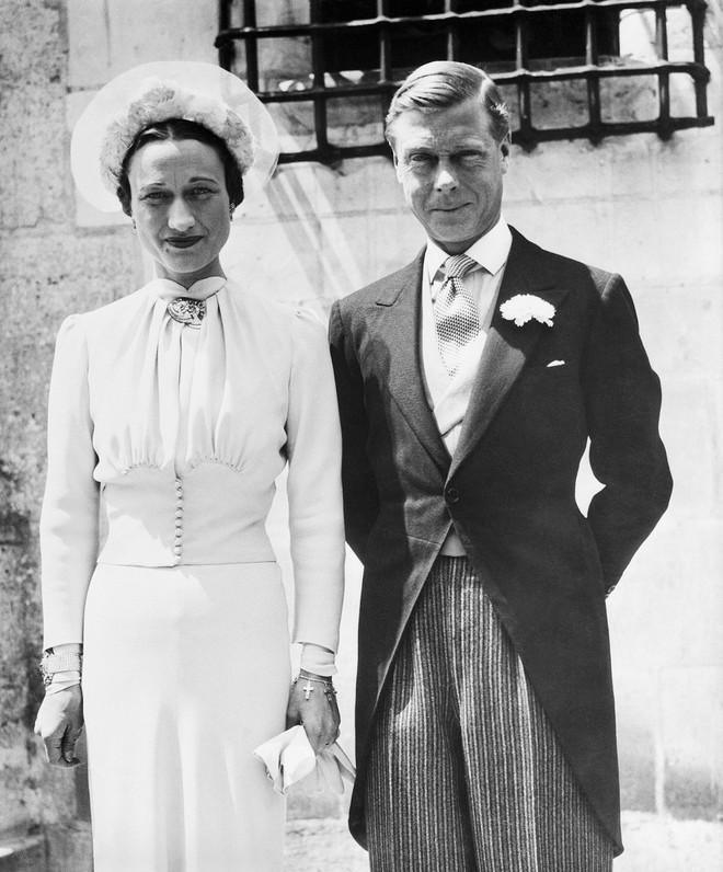 Edward VIII - vua nước Anh một đời phong lưu lại rơi vào lưới tình si, từ bỏ cả ngai vàng để cưới người phụ nữ Mỹ đã 2 lần đò - Ảnh 6.