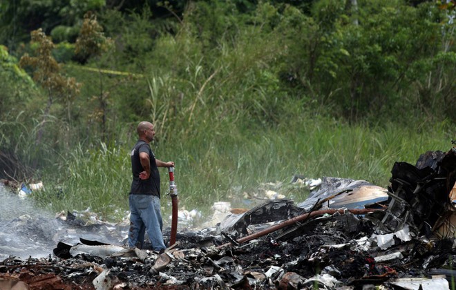 Ảnh: Hiện trường vụ rơi máy bay chở hơn 100 người ở Cuba - Ảnh 6.