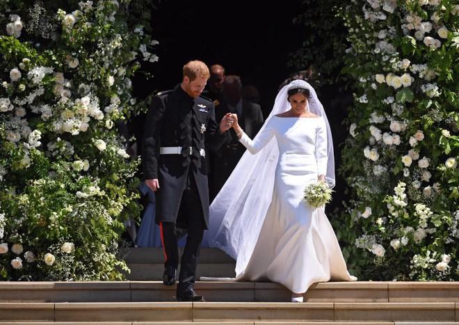 Đám cưới vừa diễn ra được 1 ngày, phóng viên hoàng gia đưa ra tuyên bố bất ngờ về dự định sinh con của Hoàng tử Harry và tân Công nương Meghan - Ảnh 2.