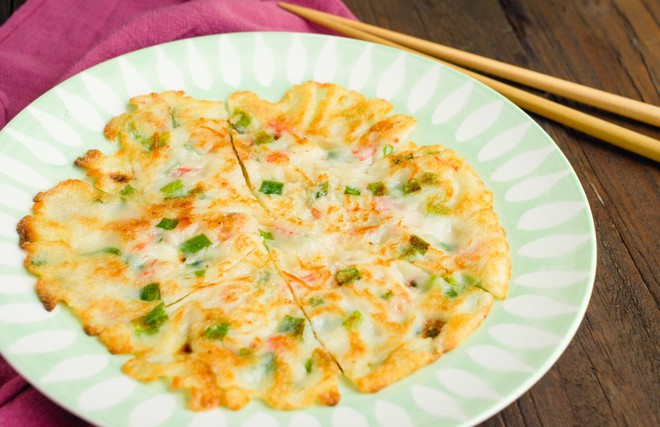 3 bước đơn giản có ngay món pancake mặn vừa lạ vừa ngon - Ảnh 1.