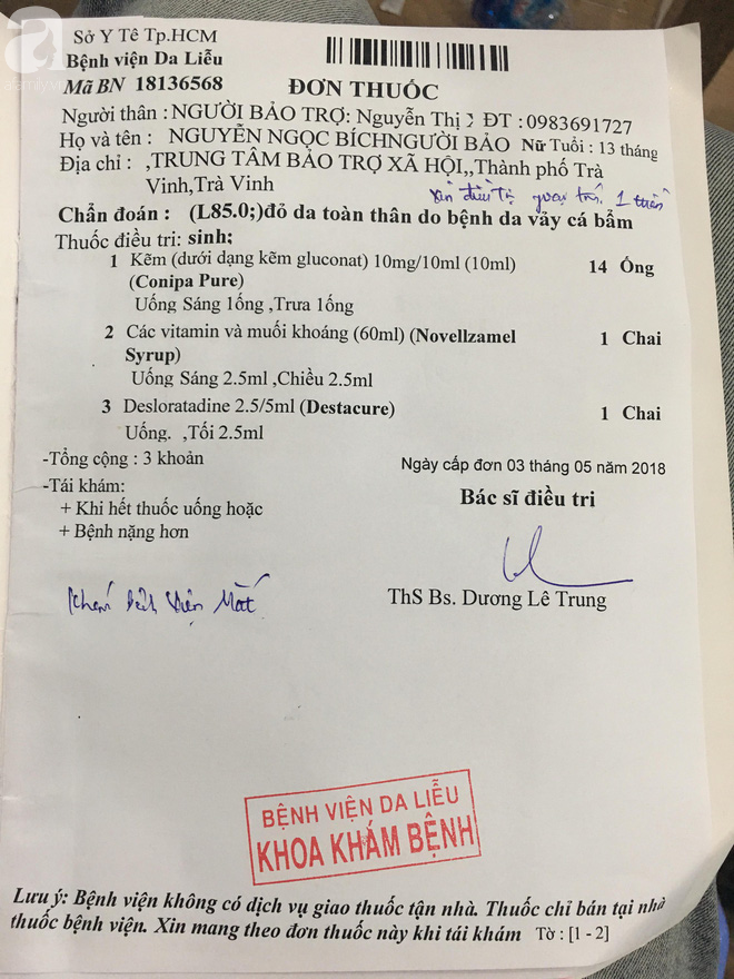 Ca sĩ Lam Trường đến thăm bé Bích - em bé bị vẩy ngứa da trăn trước khi bé nhập viện điều trị - Ảnh 11.