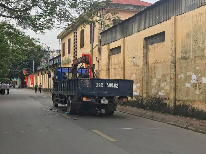 Tường trình của tài xế gây tai nạn khiến 3 mẹ con thai phụ tử vong ở Hà Nội - Ảnh 1.