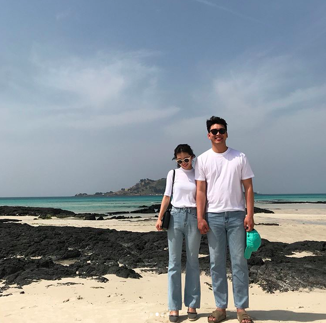 Cặp đôi đến từ Hàn Quốc này diện đồ đẹp hết nấc, tiếc gì mà không tham khảo để sánh đôi cùng nửa kia của mình - Ảnh 20.