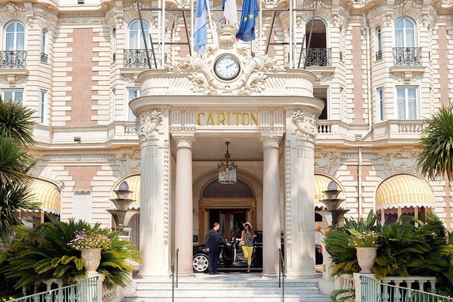 Chiêm ngưỡng nơi ở của Phạm Băng Băng ở Cannes: Phòng VIP khách sạn 5 sao mang tên “nữ hoàng showbiz” giá 120 triệu đồng/đêm, view phóng thẳng ra bãi biển xinh đẹp - Ảnh 8.