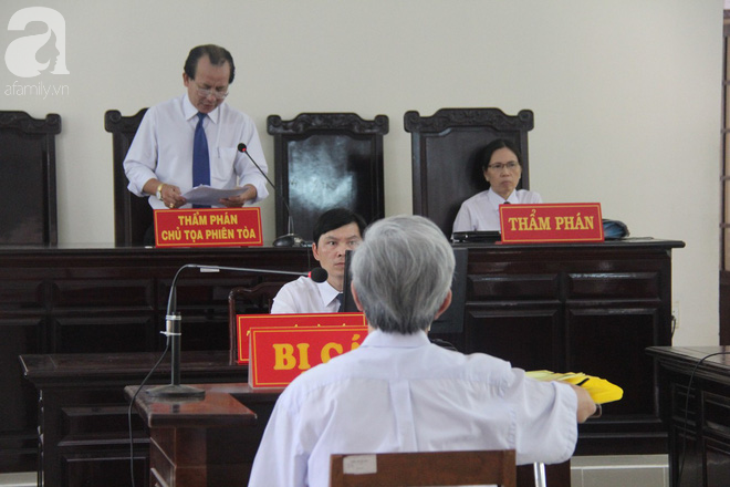 Nóng: Hủy bản án 18 tháng tù treo cấp phúc thẩm, tuyên phạt bị cáo Nguyễn Khắc Thủy 3 năm tù giam - Ảnh 2.