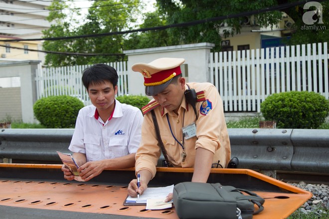 Đề xuất lắp camera phạt nguội tại điểm đen về giao thông ngay cổng bệnh viện Bạch Mai - Ảnh 6.