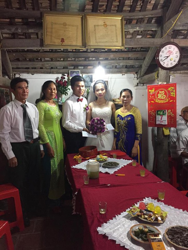 Tiết lộ hậu trường từ đám cưới nổi tiếng Thanh Hóa khách tặng 3 bao tải thóc mừng cô dâu chú rể - Ảnh 4.