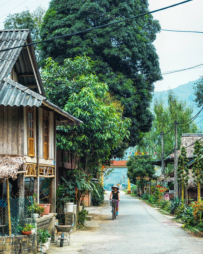 5 resort, khách sạn view đẹp, đủ tiện nghi ở Mai Châu - điểm du lịch chỉ cách Hà Nội 3 tiếng chạy xe - Ảnh 2.