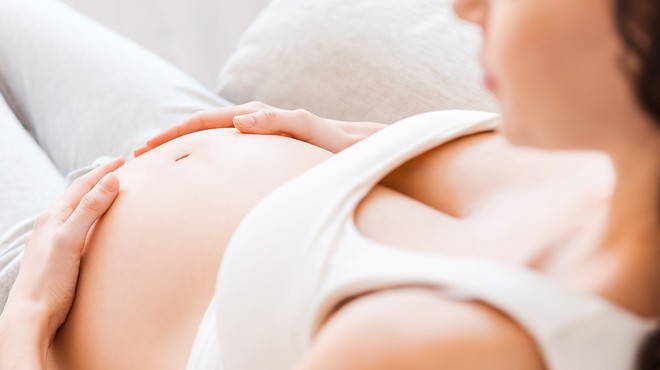 Những thay đổi lạ lùng của cơ thể khi mang thai khiến mẹ bầu lo lắng nhưng thực ra hoàn toàn bình thường - Ảnh 6.