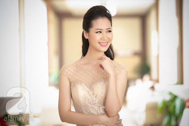 Jennifer Phạm và Dương Thùy Linh gây ngỡ ngàng với nhan sắc tuổi 30 ở họp báo Hoa hậu Bản sắc Việt toàn cầu 2018 - Ảnh 7.