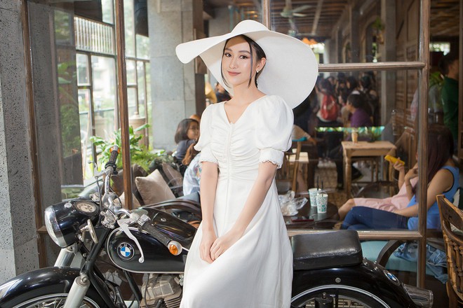 Hà Thu - Jun Vũ diện váy cổ điển, rạng rỡ đọ sắc tại sự kiện - Ảnh 4.