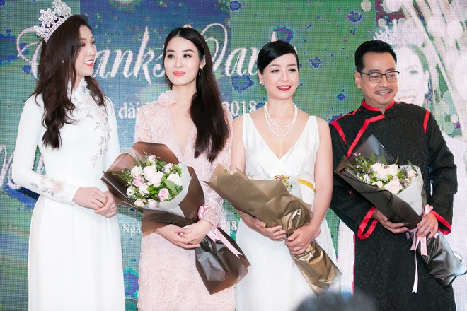 Diễn viên Minh Tiệp xuất hiện rạng rỡ sau ồn ào trùng tên với BTV bạo hành em vợ - Ảnh 13. Diễn viên Minh Tiệp xuất hiện rạng rỡ sau ồn ào trùng tên với BTV bạo hành em vợ - Ảnh 13.