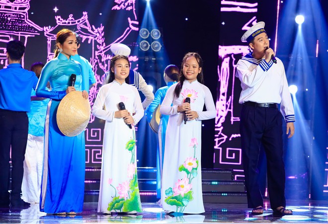 Cẩm Ly bất ngờ hóa thành bà “mẹ điên” khiến khán giả kinh ngạc với diễn xuất xuất thần - Ảnh 9. Cẩm Ly bất ngờ hóa thành bà “mẹ điên” khiến khán giả kinh ngạc với diễn xuất xuất thần - Ảnh 9.