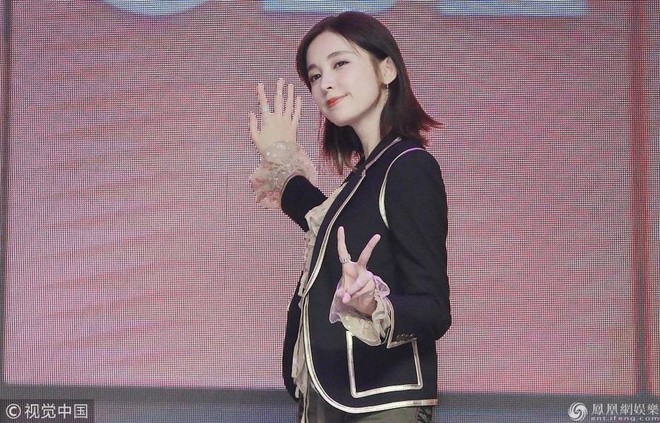 Mỹ nhân từng khiến Trương Hàn say đắm ngày càng lộ chiếc mũi thẩm mỹ hỏng như chọc thủng ảnh? - Ảnh 7. Mỹ nhân từng khiến Trương Hàn say đắm ngày càng lộ chiếc mũi thẩm mỹ hỏng như chọc thủng ảnh? - Ảnh 7.