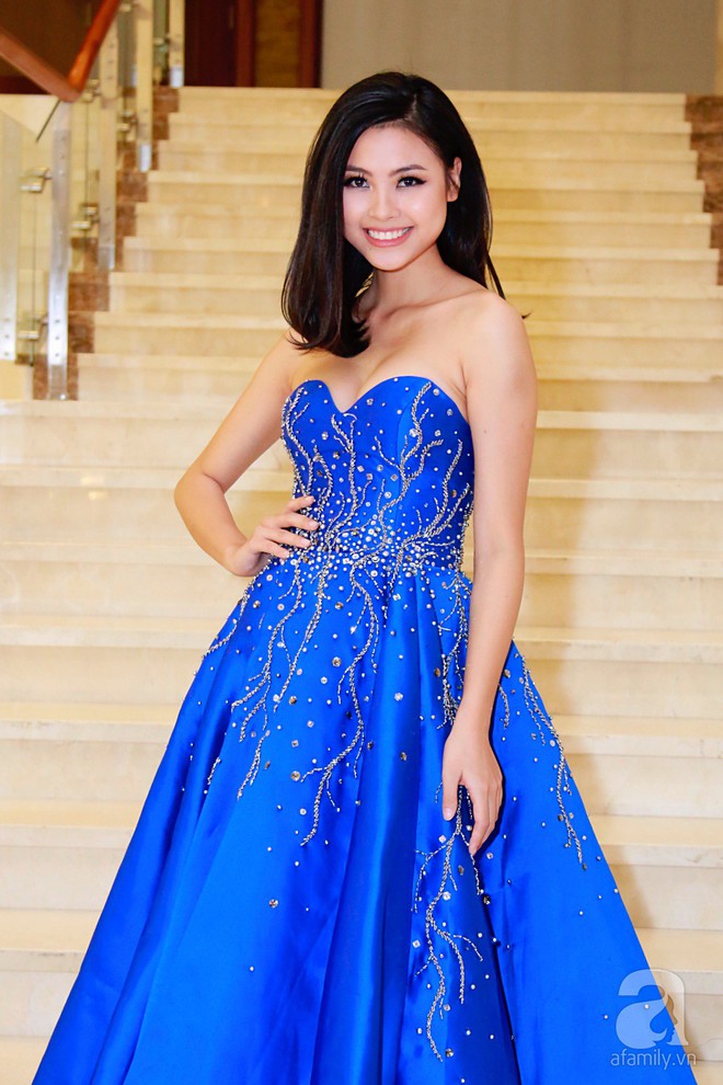 Hoa hậu Đỗ Mỹ Linh xinh đẹp nổi bật giữa dàn mỹ nhân tại đêm Chung khảo phía Nam Hoa hậu Việt Nam 2018 - Ảnh 5.