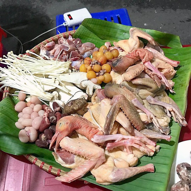 Vịt, ngan, ngỗng đã quá xưa rồi, ở Hà Nội bây giờ phải ăn đủ món từ chim mới gọi là sướng miệng - Ảnh 9.