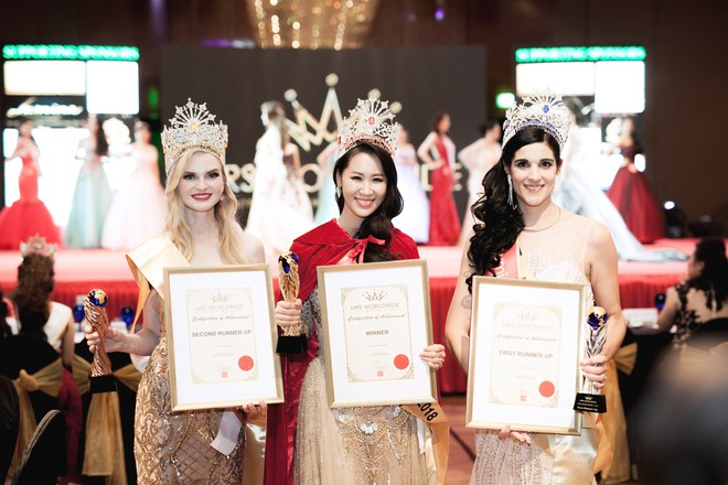 U40 Dương Thùy Linh đăng quang Mrs Worldwide 2018 - Ảnh 5.