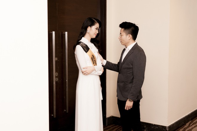 U40 Dương Thùy Linh đăng quang Mrs Worldwide 2018 - Ảnh 9.