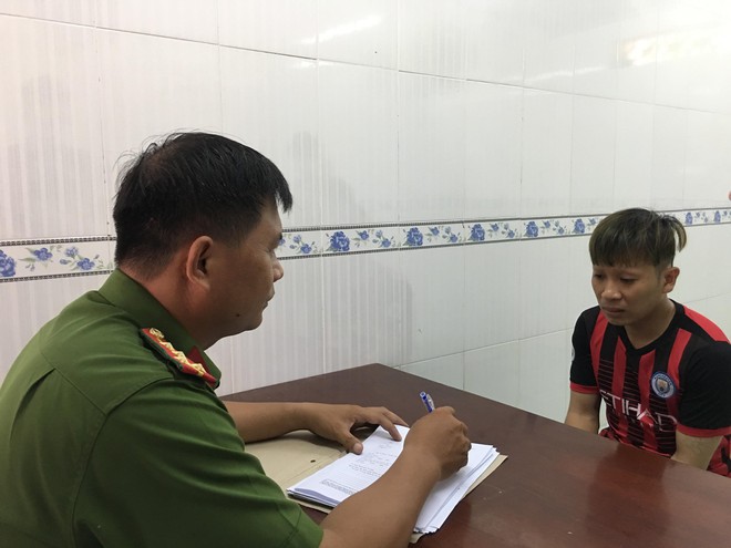 TP.HCM: Chuẩn bị cưới vợ, nam thanh niên vẫn rủ rê bé gái 10 tuổi quen qua mạng vào nhà nghỉ xâm hại nhiều lần - Ảnh 2. TP.HCM: Chuẩn bị cưới vợ, nam thanh niên vẫn rủ rê bé gái 10 tuổi quen qua mạng vào nhà nghỉ xâm hại nhiều lần - Ảnh 2.