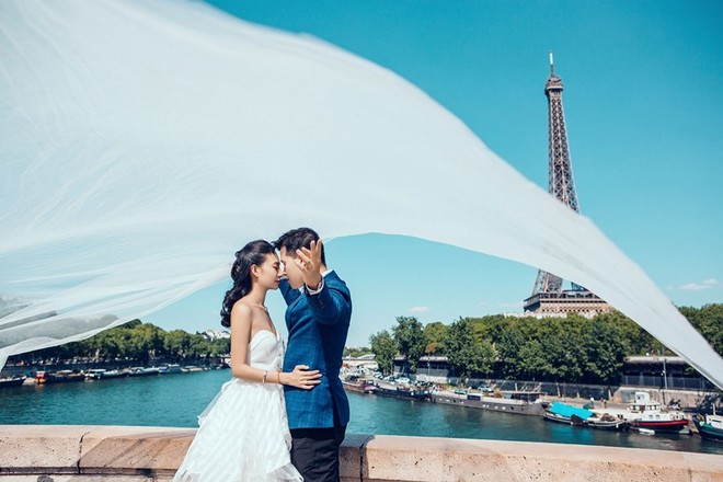 Chàng bác sỹ chi khoản tiền lớn đưa người yêu sang Pháp chụp ảnh cưới chỉ vì đó là mơ ước của em - Ảnh 10.