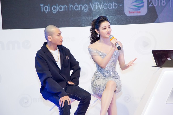 Vắng Hồ Ngọc Hà, Kim Lý vui vẻ trò chuyện cùng Huyền My tại sự kiện - Ảnh 8.