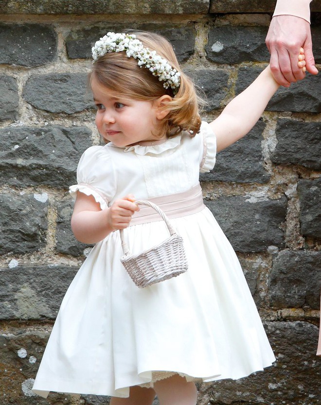 Tiểu Công chúa Charlotte vui tươi trong ngày đầu tiên đến trường mẫu giáo - Ảnh 7.
