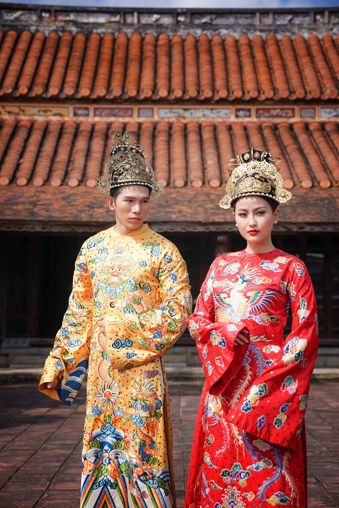 Khánh Ngân lộng lẫy làm làm Hoàng hậu, uy quyền sánh vai bên Ngọc Tình - Ảnh 1. Khánh Ngân lộng lẫy làm làm Hoàng hậu, uy quyền sánh vai bên Ngọc Tình - Ảnh 1.