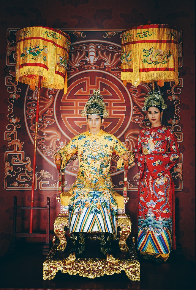 Khánh Ngân lộng lẫy làm làm Hoàng hậu, uy quyền sánh vai bên Ngọc Tình - Ảnh 4. Khánh Ngân lộng lẫy làm làm Hoàng hậu, uy quyền sánh vai bên Ngọc Tình - Ảnh 4.