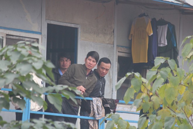 Hiện trường vụ sập giàn giáo ở Hà Nội làm 3 công nhân tử vong - Ảnh 12.