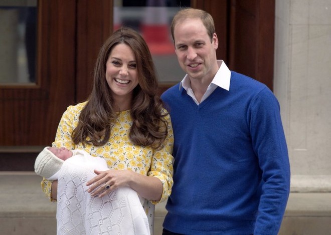 Trào lưu sinh con tại nhà “nở rộ” sau khi Công nương Kate dự định sinh em bé thứ 3 tại chính Cung điện Hoàng gia Anh - Ảnh 1.