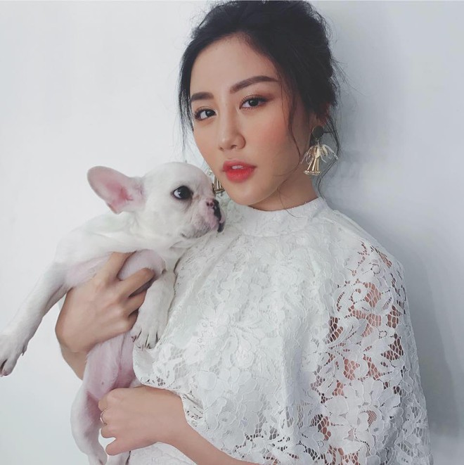 Soi nhất cử nhất động của sao Việt (2/3) - Ảnh 11. Soi nhất cử nhất động của sao Việt (2/3) - Ảnh 11.