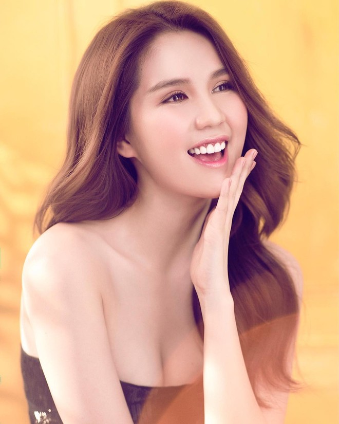 Soi nhất cử nhất động của sao Việt (2/3) - Ảnh 12. Soi nhất cử nhất động của sao Việt (2/3) - Ảnh 12.