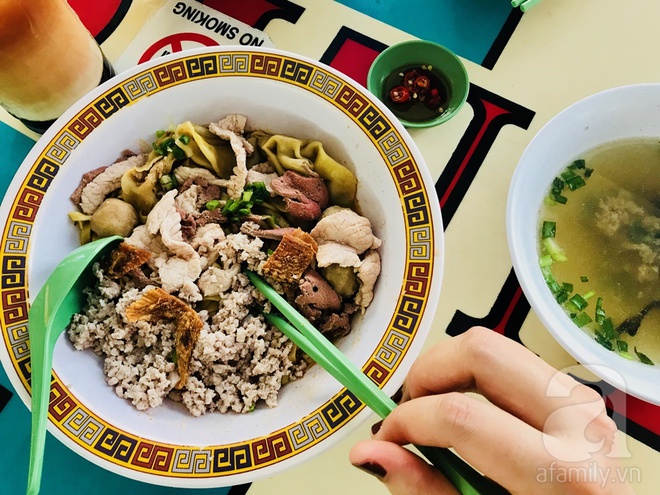 7 món ăn giá bình dân những ngon xuất sắc nên nếm khi đến Singapore - Ảnh 9.