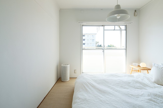 Căn hộ nhỏ 56m² thoáng sáng bất ngờ nhờ tiện nghi “tối giản” ở Nhật - Ảnh 12.