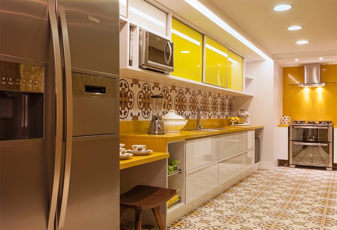 Vàng – gam màu cứu rỗi những căn bếp không có sự xuất hiện của ánh sáng tự nhiên - Ảnh 9.