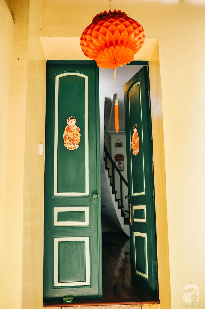 Ngôi nhà ở phố cổ Hà Nội đẹp như một bức tranh hoài niệm về quá khứ, tạo nên cảm giác yên bình và vô cùng lãng mạn - Ảnh 2.