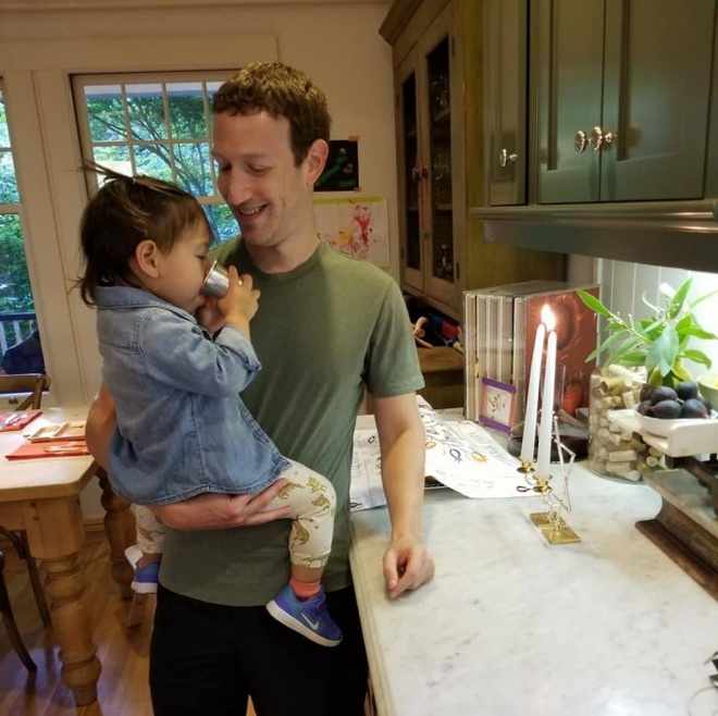 Căn biệt thự hết sức giản dị của tỷ phú Mark Zuckerberg - ông chủ mạng xã hội Facebook - Ảnh 21.