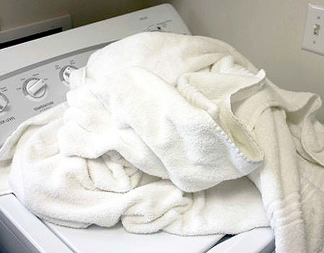 Just do this, bath towels will never have a smell again - Photo 2.