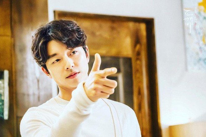 Thực hư thông tin Yêu tinh Gong Yoo chuẩn bị kết hôn cùng bạn diễn? - Ảnh 2.