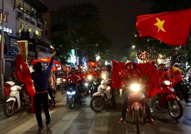 Cả nước vỡ òa với chiến tích lịch sử của U23 Việt Nam - Ảnh 15. Cả nước vỡ òa với chiến tích lịch sử của U23 Việt Nam - Ảnh 15.